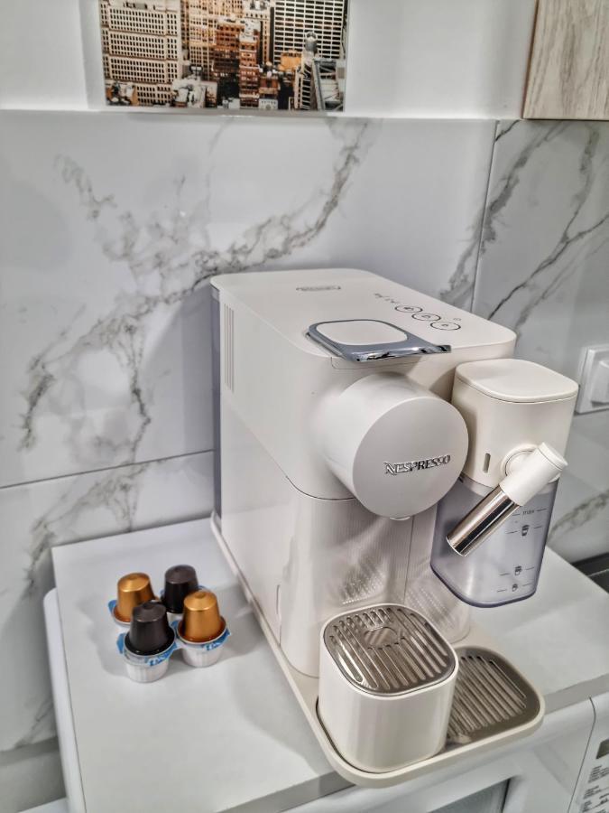 15. Little Studio Apartament Bucureşti